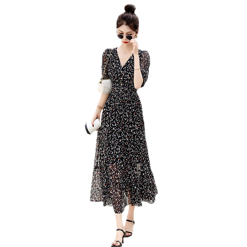 2023夏季新款显瘦碎花雪纺连衣裙女长款气质V领短袖裙子,女装连衣裙,关键词