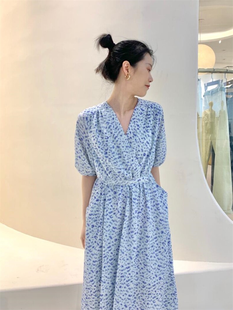 新款连衣裙，女装连衣裙，MST