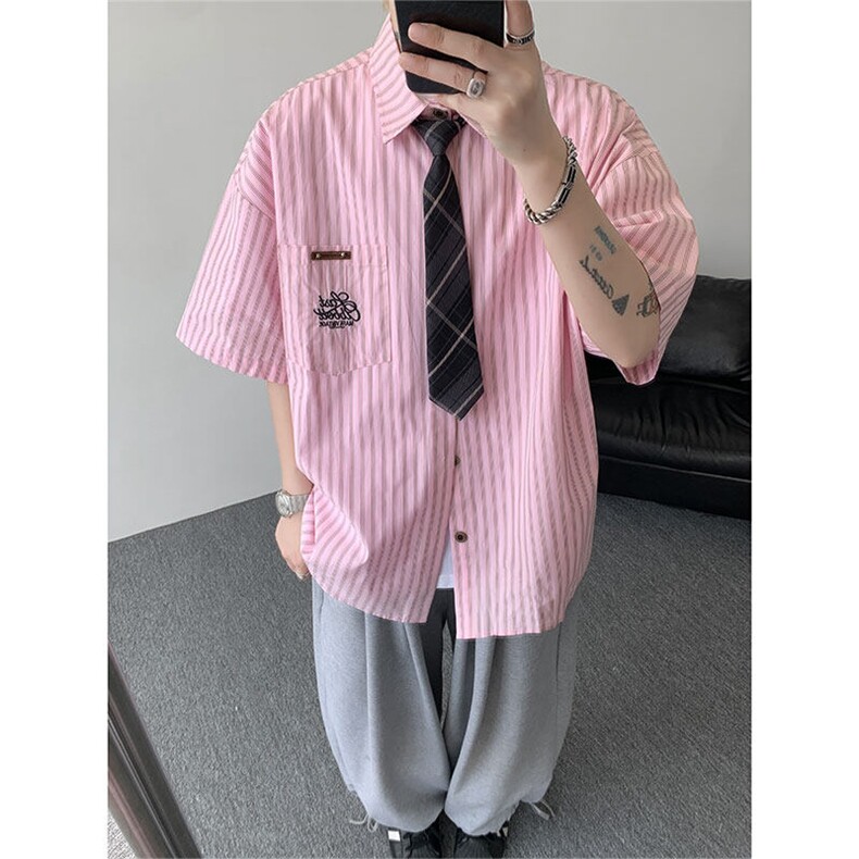 CS1132-特P48 控78 夏新大码刺绣短袖条纹衬衫男学院风（带领带）图片