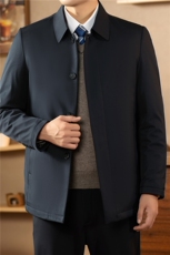 主推中老年羽绒服外套男装冬季中年翻领短款白鸭绒羽绒服大衣，男装羽绒服，钱塘723