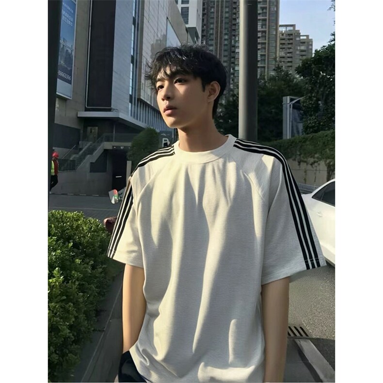 抖音得物品质二开240克宽松纯棉美式潮牌印花三条杠中性风短袖T恤,男装T恤,电商A486-1