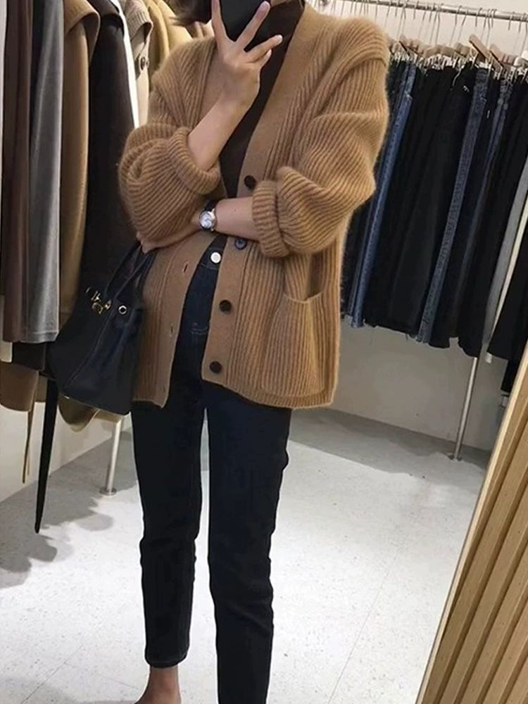 羊范秋冬新款V领100羊毛针织开衫女士韩系慵懒软糯毛衣外套上衣,女装羊毛衫,戎咖羊绒