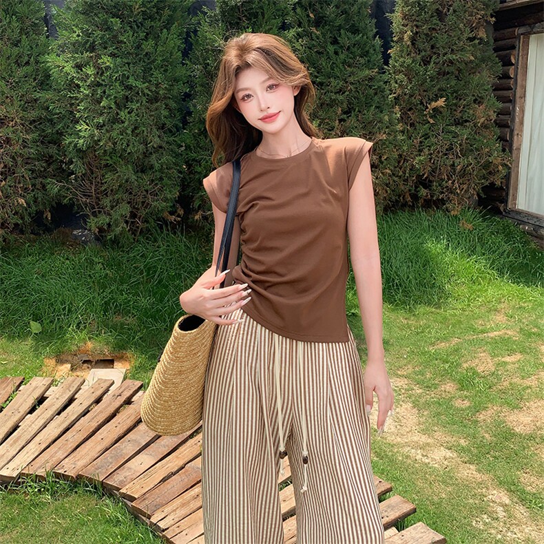2025新款超火甜美减龄T恤阔腿裤两件套咖色复古休闲时尚套装女夏图片