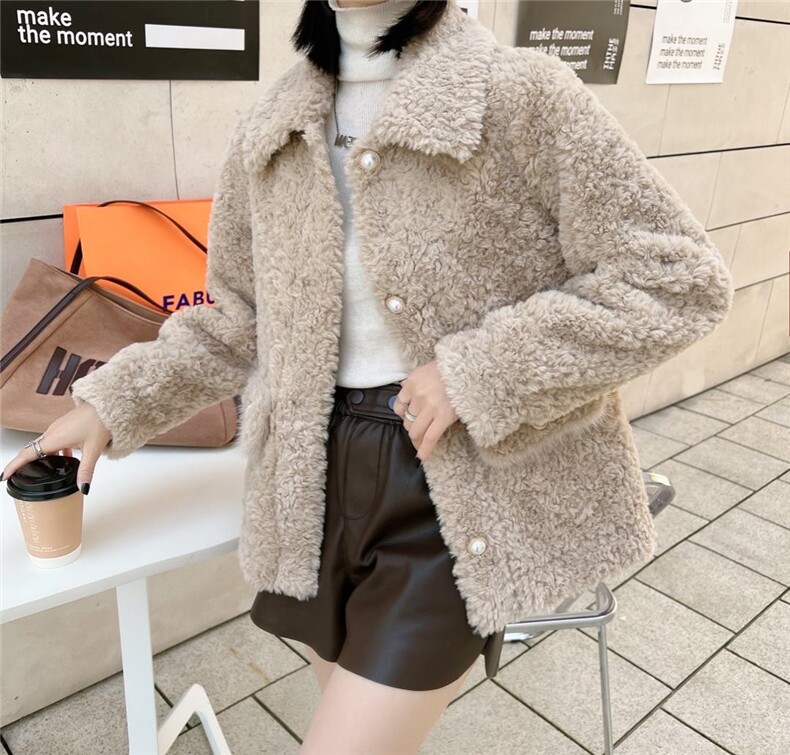 皮毛一体外套，其它，莲佳妮