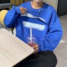 蓝色