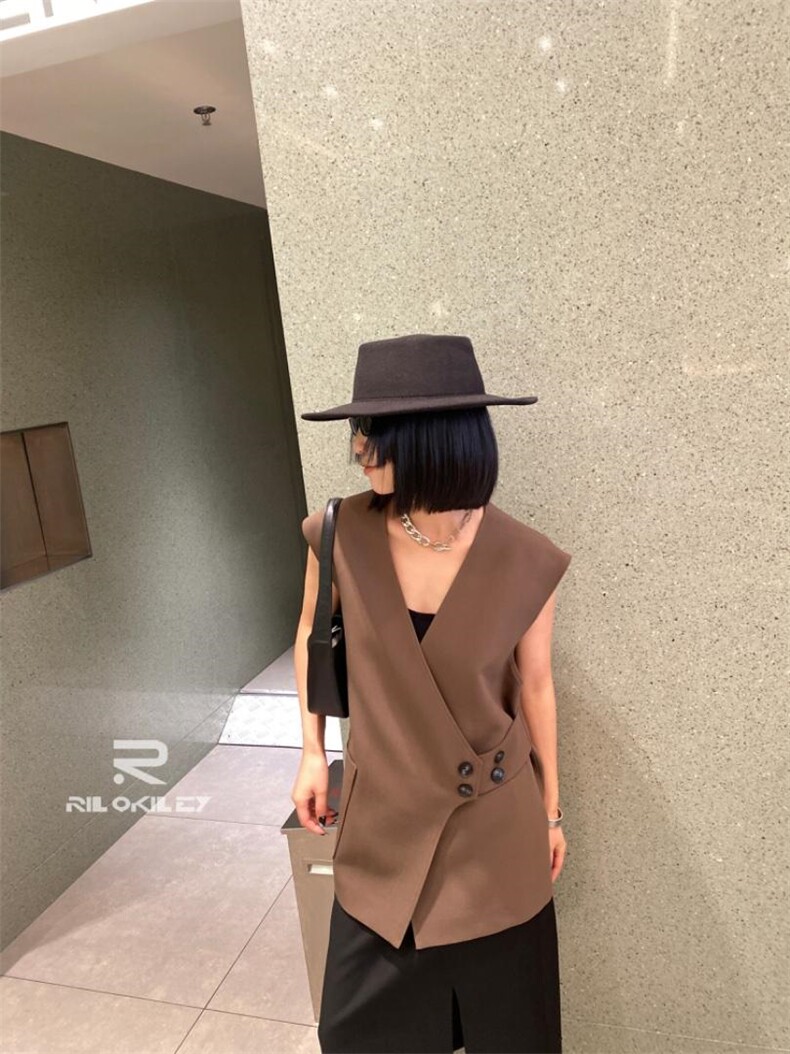 2022秋装新款马甲，女装马甲，雷洛奇丽