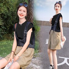 现货-牛仔拼接背带短裤套装夏季女2026年新款小个子高腰T恤两件套，女装套装/套裙，霓裳依族