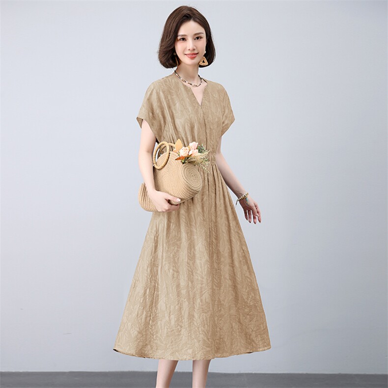Tomchloe香港轻奢天丝连衣裙夏季女2025V领端庄优雅妈妈连身裙子,女装连衣裙,曼沙奕珂