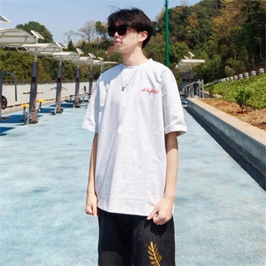 万针全刺绣工艺抖音得物高品质260克重磅纯棉双纱美式高街短袖T恤图片