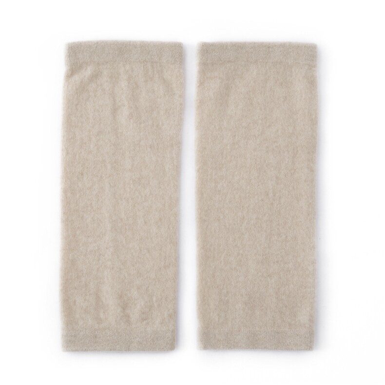 2025年秋季新款百搭女士高筒加厚保暖护腿，袜子，窄众羊绒