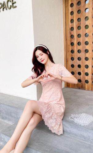 2021夏装新款现货供应三色四码，女装，艾涵o