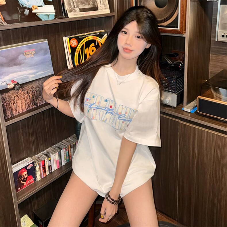 万针全刺绣工艺抖音得物高品质260克重磅纯棉双纱美式高街短袖T恤图片