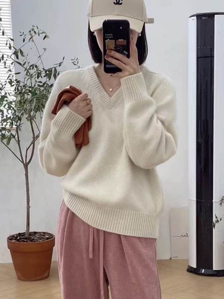 2025年秋季针织加厚女士V领长袖，女装羊毛衫，洁纯羊绒