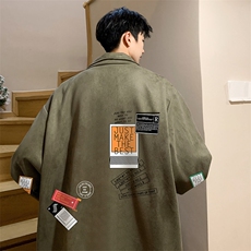 军绿色