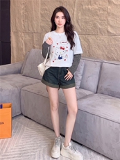 欧货俏皮减龄时尚套装夏季新款圆领卡通印花假两件上衣短裤两件套，女装套装/套裙，江南