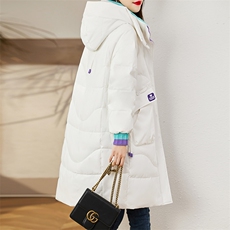 现货90白鸭绒羽绒服女连帽新款长款面包服时尚宽松休闲保，女装羽绒服，贵人树