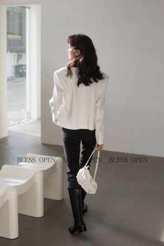 BLESS OPEN BLESSOPEN121514