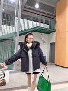 爆版大毛领派克服外套好卖排单款图片
