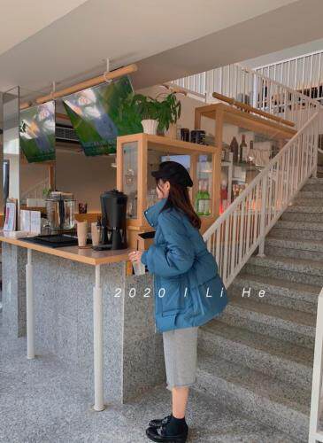 砾赫羽绒服，女装羽绒服，砾赫.曼蕊雅