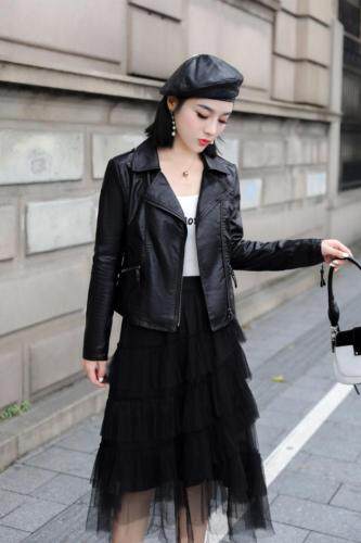 收腰大方款皮衣，女装皮衣，米菱