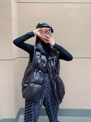秋冬季皮毛一体羽绒服羽绒马甲打底毛衣,女装羽绒服,Waves smile