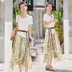 2026依如秀春季休闲风套裙配腰带，女装套装/套裙，依如秀(原杭风阁)