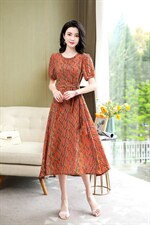 现货～新款连衣裙～气质款L到4XL，女装连衣裙，欧雅思丹尔