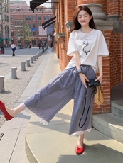 慵懒风印花T恤格子阔腿裙裤套装女2025夏季新款休闲小个子两件套，女装套装/套裙，千寻