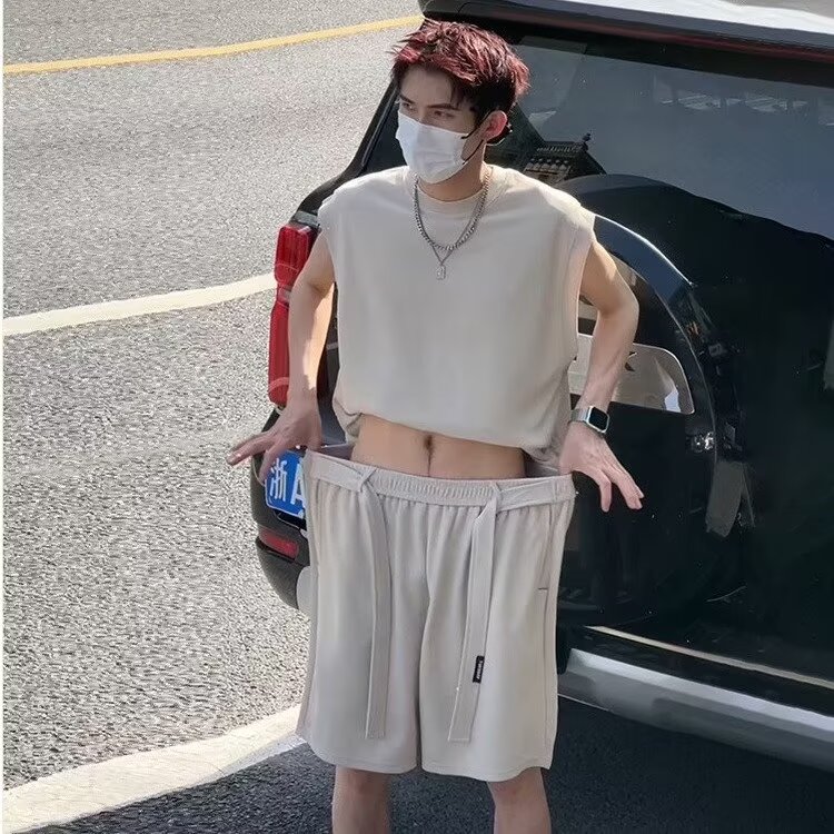 设计运动套装男款夏季无袖坎肩背心短裤少年感穿搭一整套图片