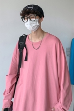 粉红色