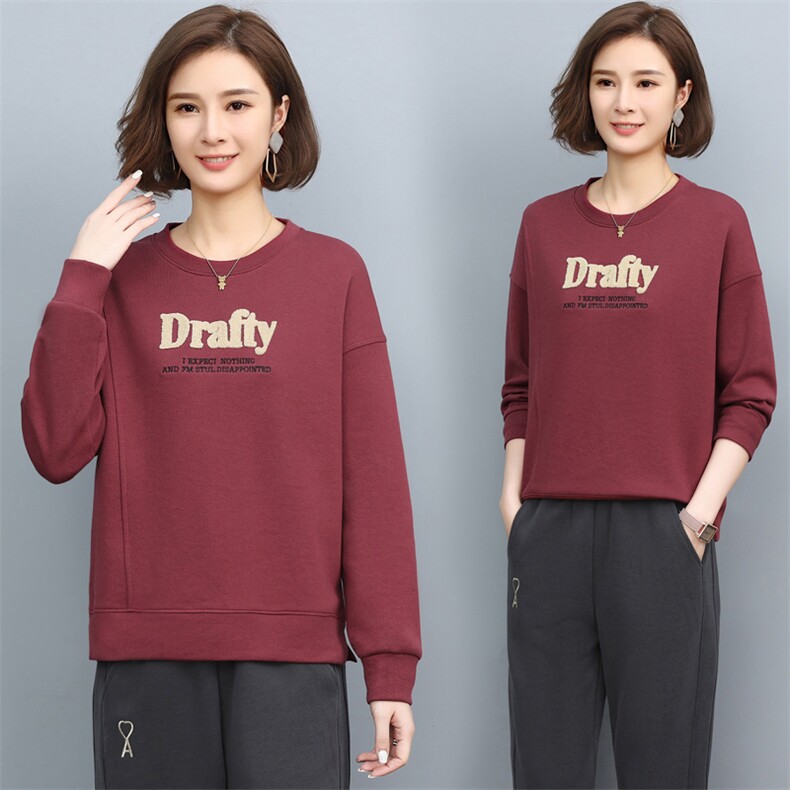 2023年秋季新款潮韩版休闲百搭套头圆领卫衣女宽松显瘦上衣打底衫，女装卫衣/绒衫，简韵佳