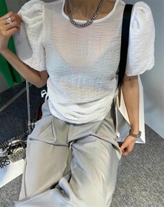 软软糯糯小衫图片