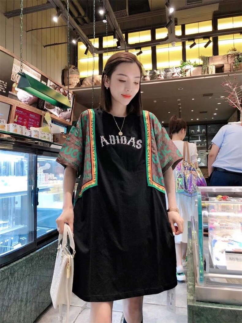 AB面拼色T裙图片