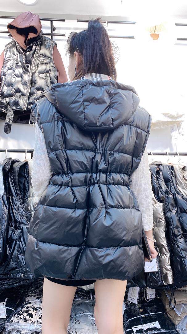 撞色格子帽抽绳马甲，女装马甲，帝瀛 DY