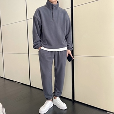 深灰色
