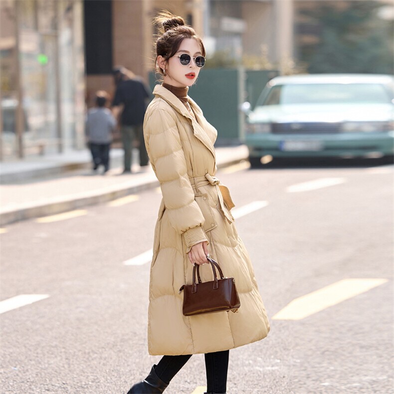 现货高级感西装领羽绒服女收腰显瘦修身中长款时尚大气冬季外套,女装羽绒服,韩然一族