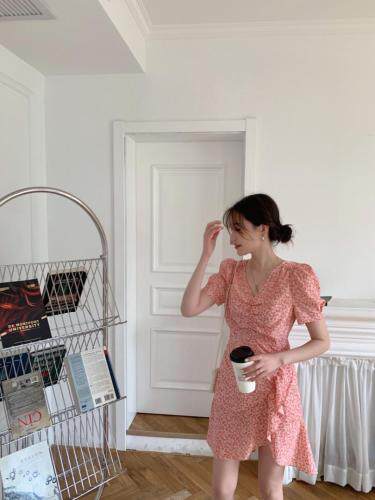 现货供应，女装，伊艺不舍