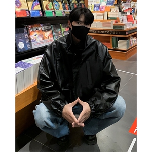 秋季复古个性冲锋衣夹克男皮衣外套机车服宽松情侣上衣 W7902-P70图片