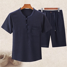 深蓝上衣+深蓝短裤