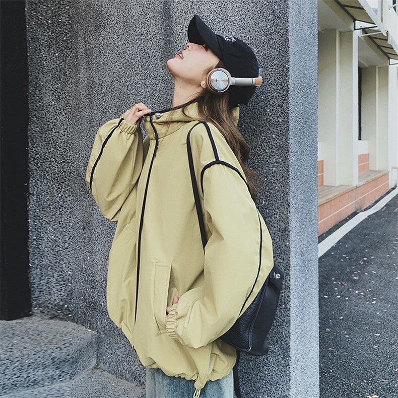 2025秋款戴帽宽松休闲外套2C322-S2030-P145-K208,女装短外套,2C322