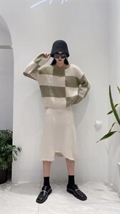 韩版拼接双色毛衣图片