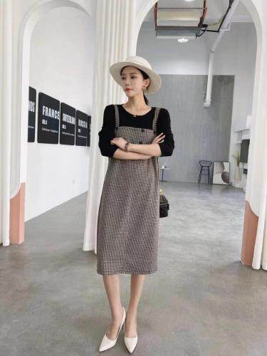 【现货】秋季新款时尚宽松显瘦拼接假两件连衣裙，女装连衣裙，名怡