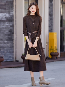 优雅气质针织马甲打底衫半身裙三件套女2025秋冬新款修身显瘦套装图片