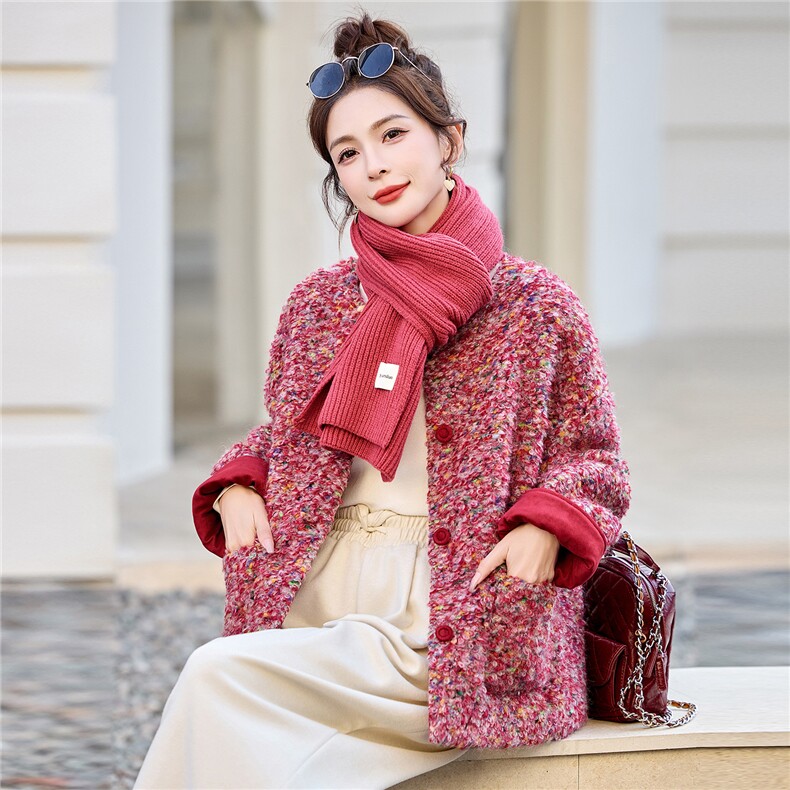2025冬装新款简约时尚宽松舒适配围巾羽绒服,女装羽绒服,沁沁公主
