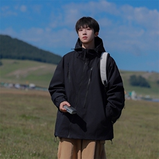 815A-MJ78342-68特春秋装新款斜拉链登山服三防冲锋衣外套男模，男装夹克，星座815A