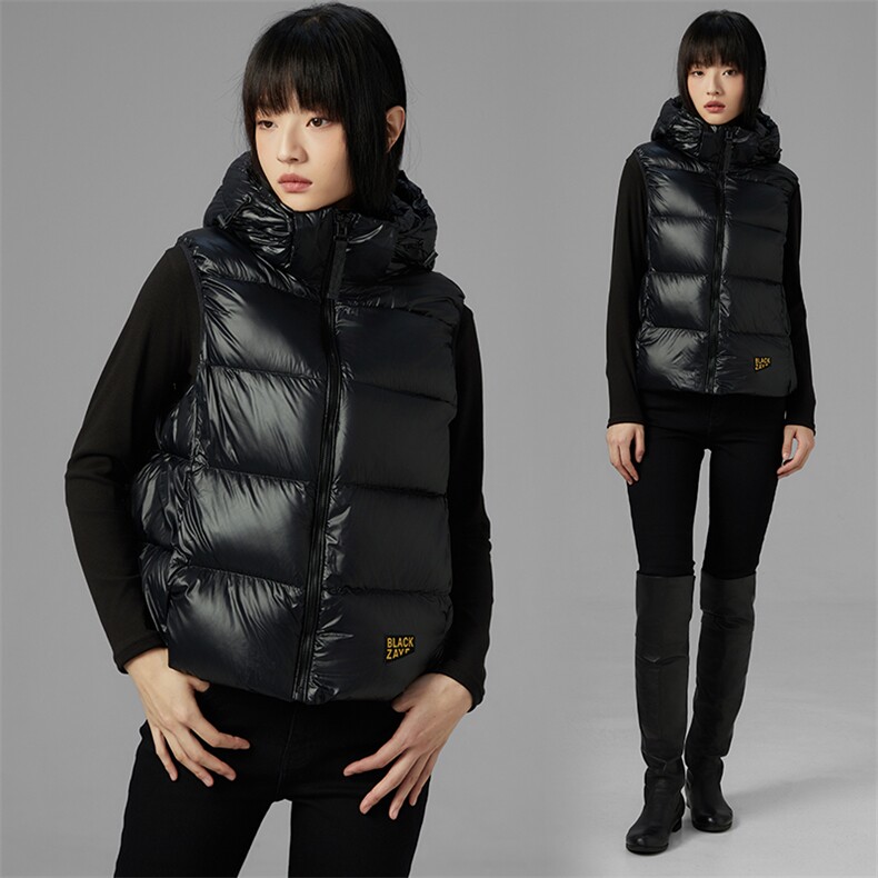 2024冬装新款黑金马甲石墨烯发热保温简约气质羽绒服，女装羽绒服，PLAYFOX