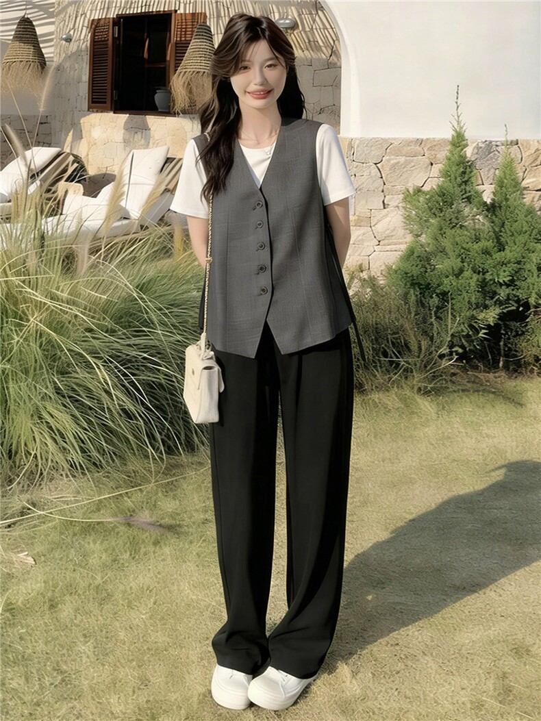 欧货运动套装女春款圆领纽扣马甲上衣内搭白色T恤阔腿长裤三件套,女装套装/套裙,江南