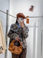 格子加外套，其它，卡薇尔