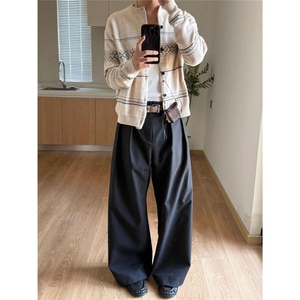 M26-P60 韩系复古费尔岛提花圆领毛衣外套男女秋冬新款宽松情侣图片