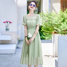 2025夏装新款女时尚收腰气质天丝连衣裙高质感中长款泡泡袖仙女裙，女装连衣裙，魅丽静蓝